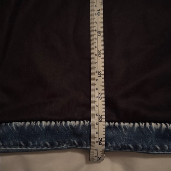 Bad Bunny/Benito Bowl sweatshirt - Picture 5 of 5